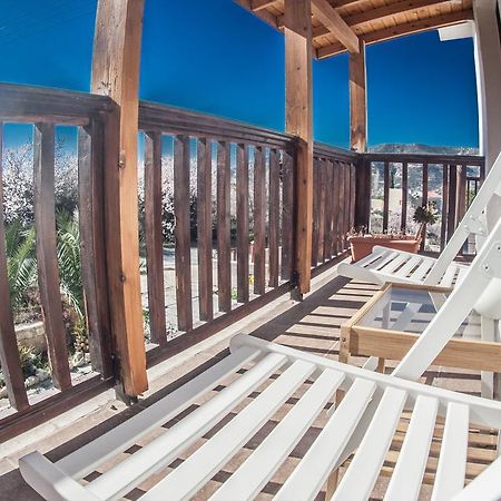 Lania Royal Oak House By Trulycyprus Villa Exterior foto